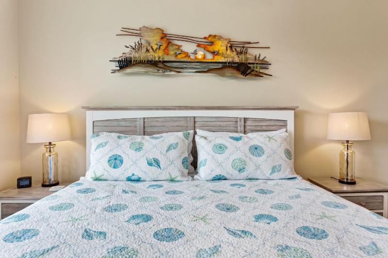 CC309A - Knot Stress-inn - image 22