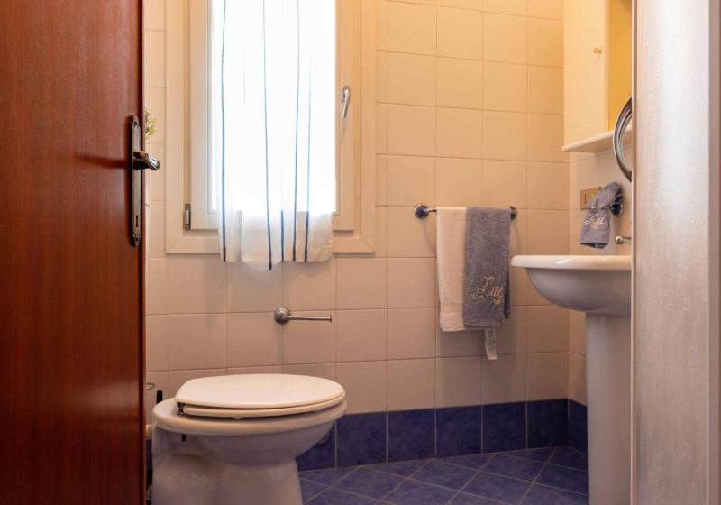 Amazing villa with private garden in Bibione - image 15