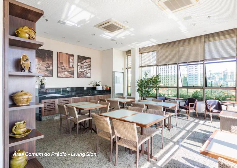 Living Sion - image 15