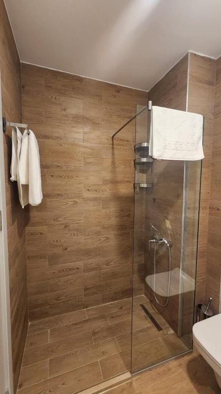 PMTR Luxury 1BR Apartment with Sea View in Bar - image 3