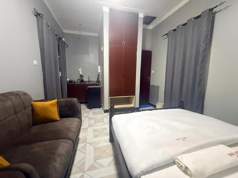 TRK Guest House Nansana - image 4