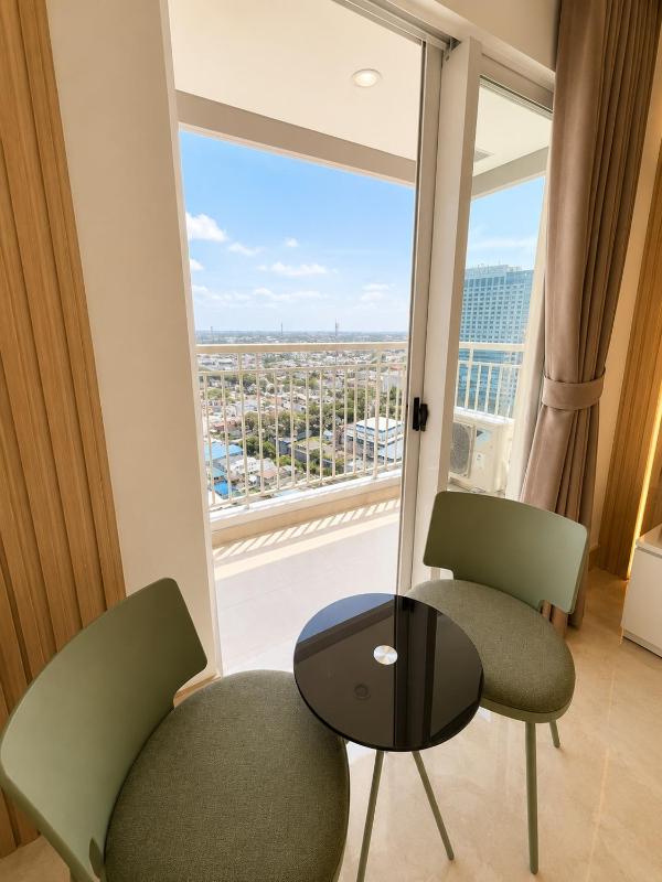 1BR Studio City View Podomoro Medan Victory Tower - image 17