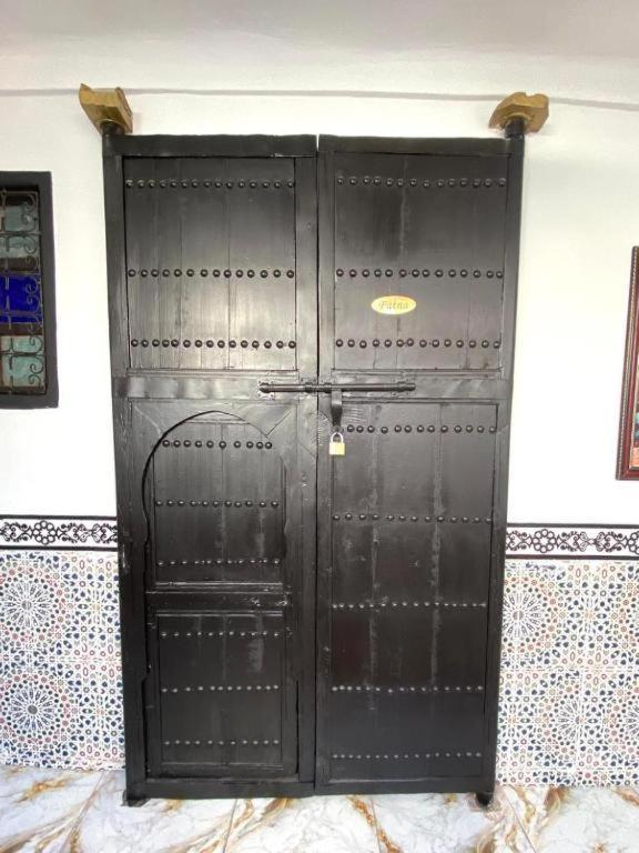 riad el yacout - image 11