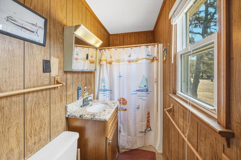 5048 - Bristows Bungalow - image 35