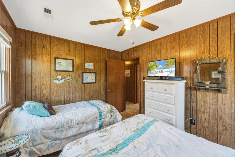 5048 - Bristows Bungalow - image 19