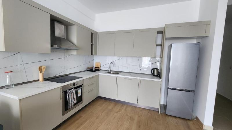 PMTR Luxury Sea View 2BR Apartment Modern Pool - image 10