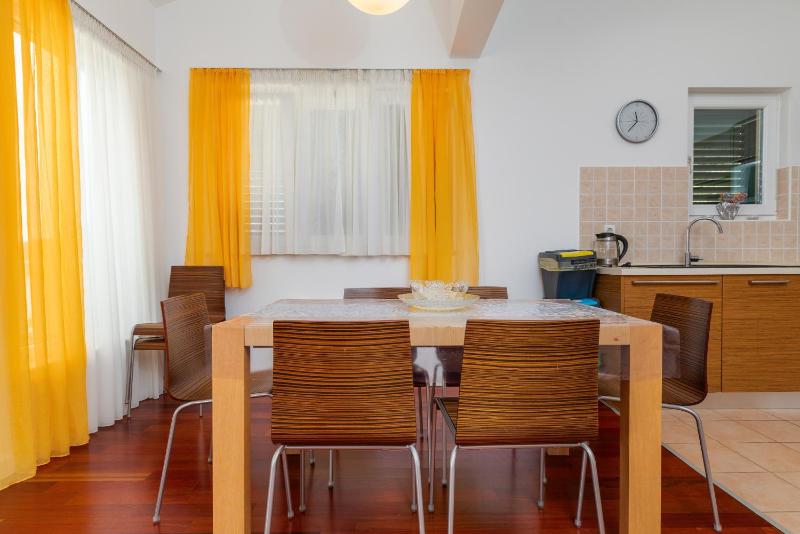 Apartments with parking space Drasnice Makarska - 22517 - image 20