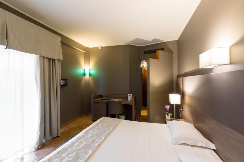Triple Room image 3