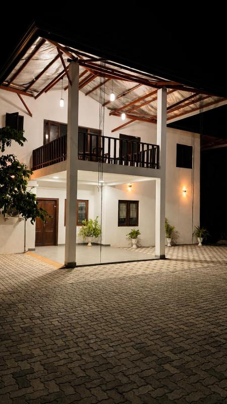 Prabha Garden Boutique Villa - image 1