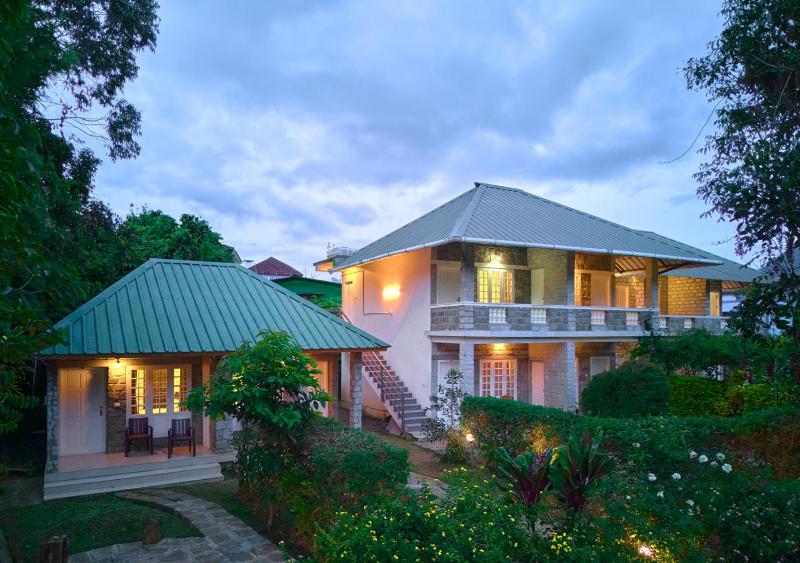 Ministers Mansion Kanthalloor Pool Resort by VOYE HOMES - image 31