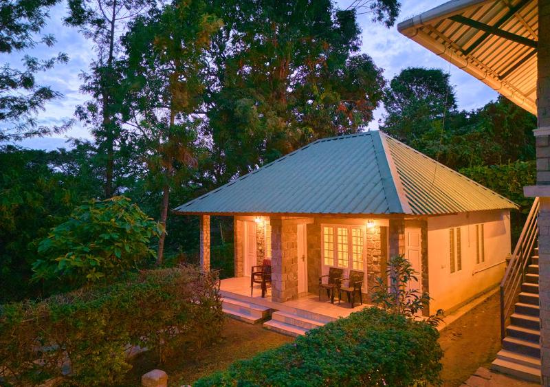 Ministers Mansion Kanthalloor Pool Resort by VOYE HOMES - image 29