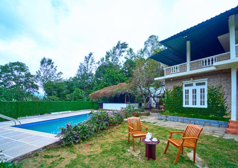 Ministers Mansion Kanthalloor Pool Resort by VOYE HOMES - image 37