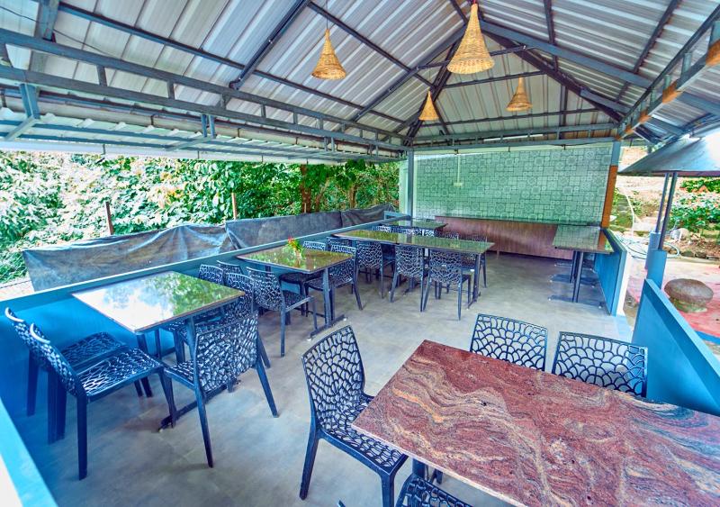 Ministers Mansion Kanthalloor Pool Resort by VOYE HOMES - image 30