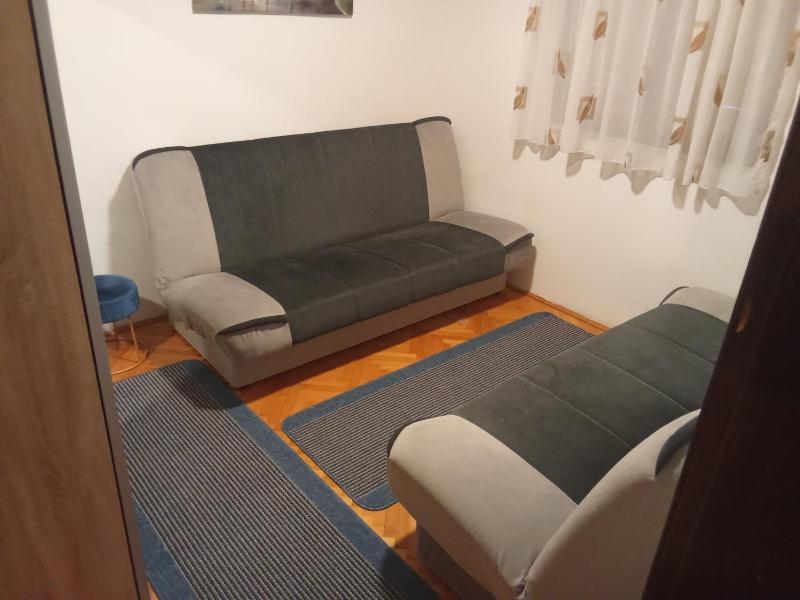 Apartment Bar - Sandra - image 2
