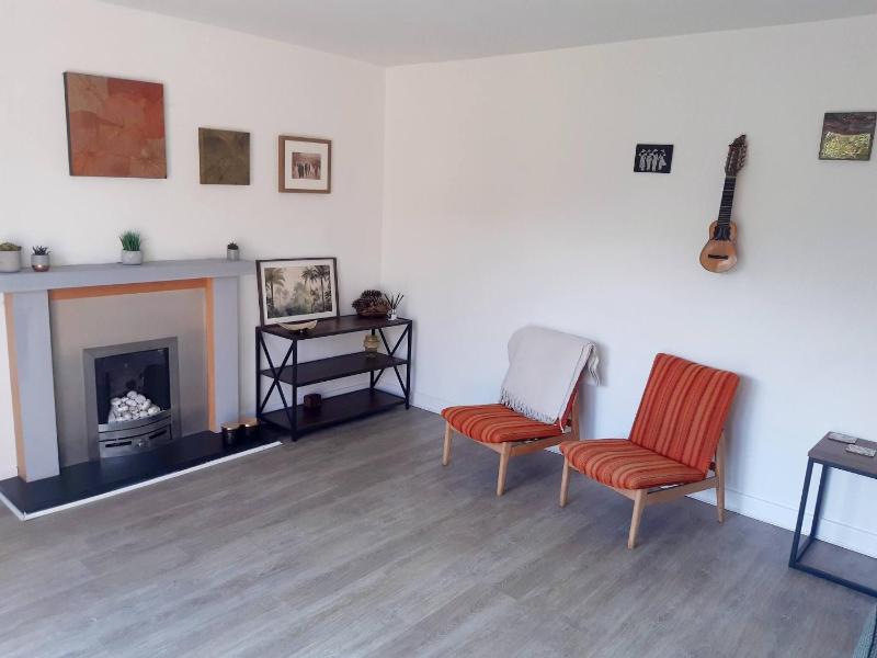 Beautifully Furnished House Summer House - image 29