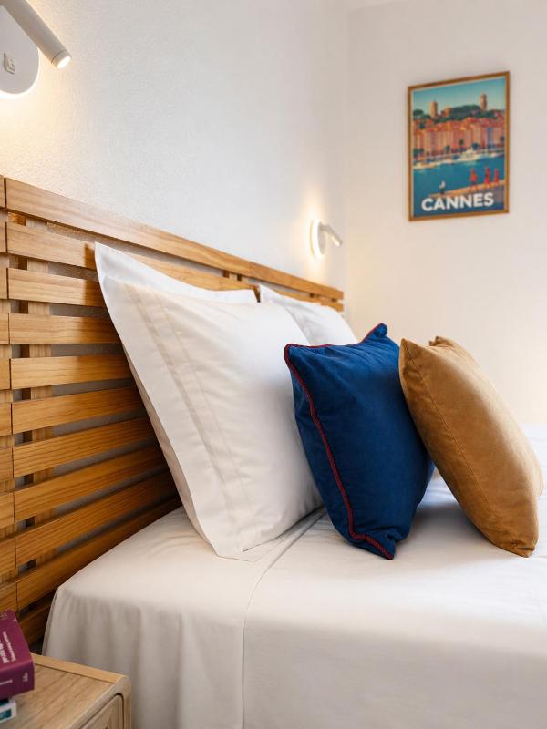 Home Riviera - One-Bedroom Apartment Near Beach - image 9