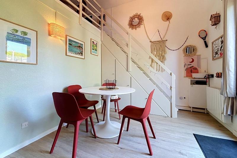 Apartment with terrace and parking in Gruissan - image 6