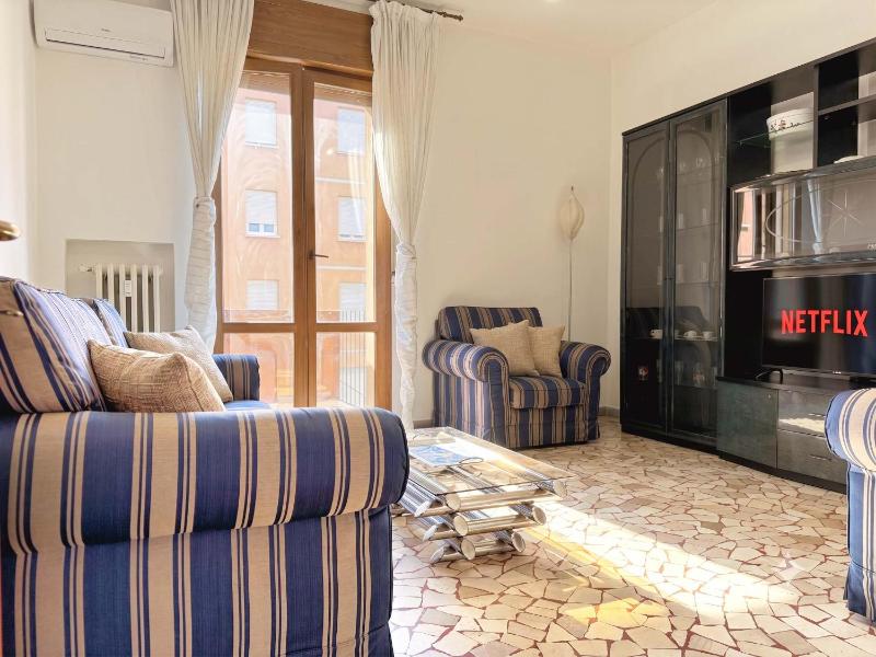 Homeby - Casa Adam - image 12