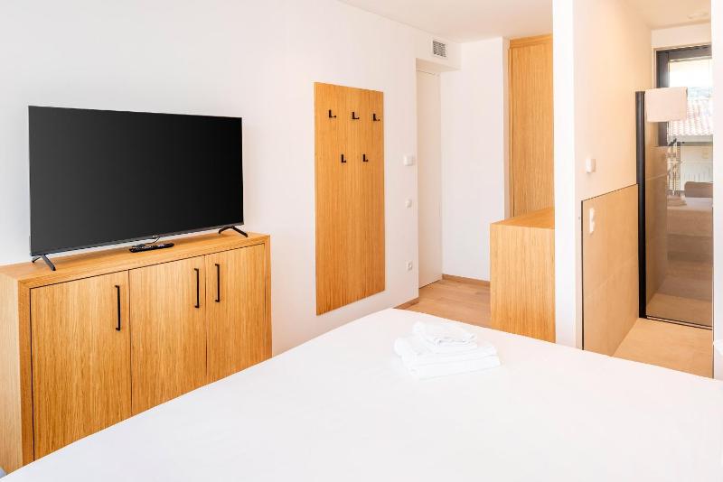 Casa Isabell Luxury Penthouse - image 29