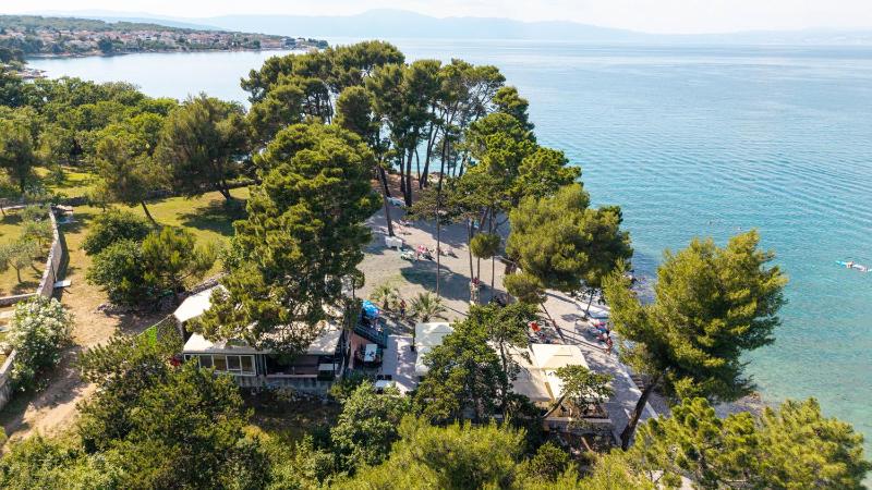 Mare & Mons Seafront Apartments - image 2