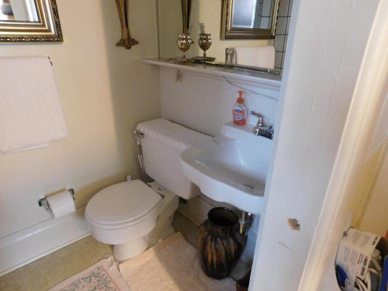 Deluxe Single Room image 3