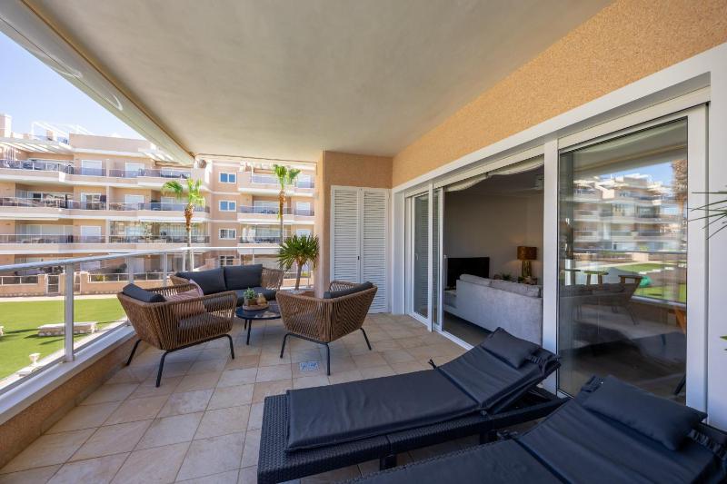 Casa BiBo - Confort y relax en la Costa Blanca - image 2