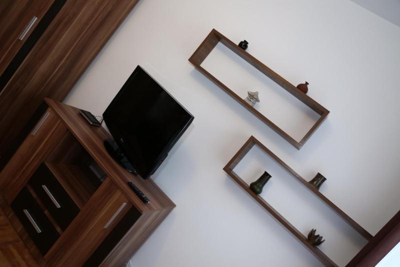 Xenopol Central - image 12
