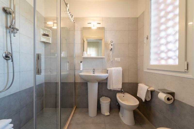 Hotel Anny - image 15