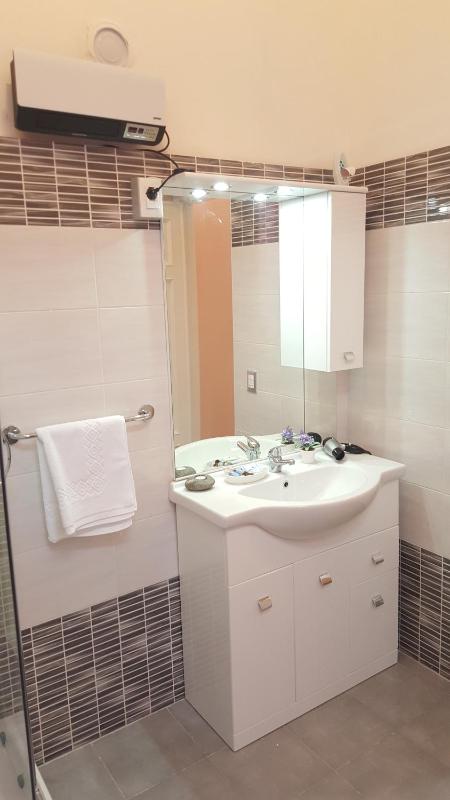 Studio with Garden View image 4