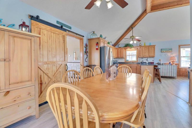 5070 - Sandy Bottoms - image 14