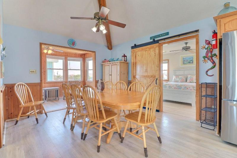 5070 - Sandy Bottoms - image 40