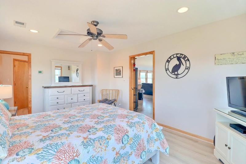 5070 - Sandy Bottoms - image 25