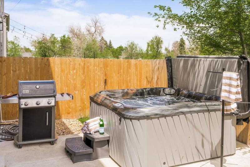 8 Bedrooms 2 Rooftops 2 Game Rooms 2 Hot Tubs - image 35