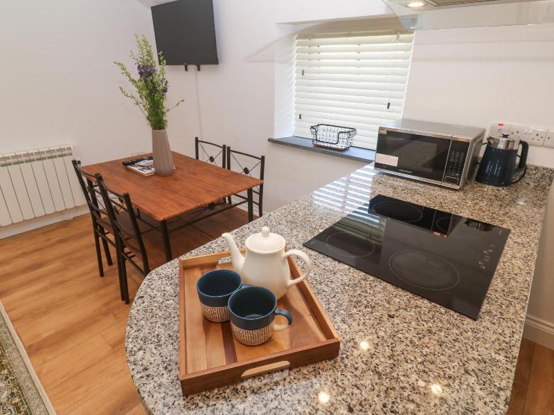 Gews Farm Lodge - image 16