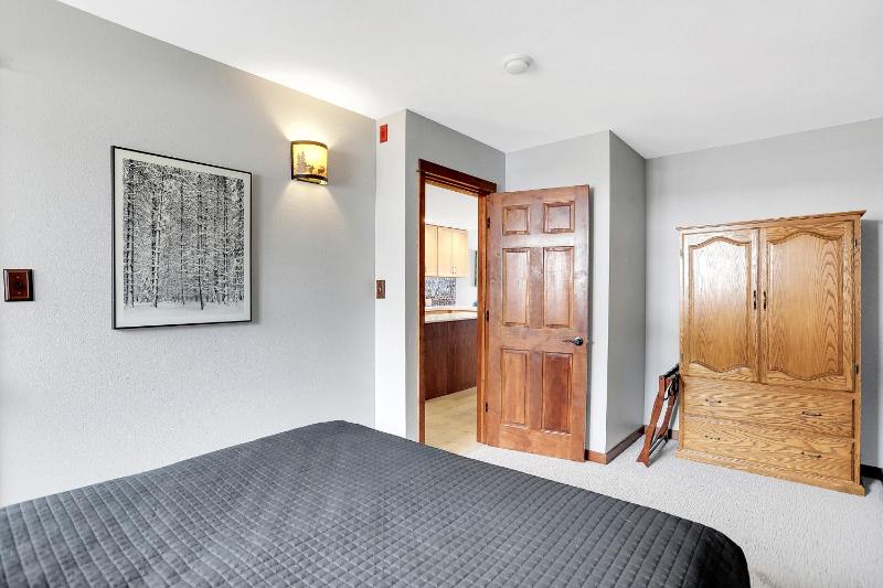 Promontory 18 - image 36