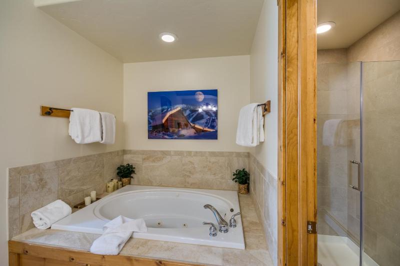 Waterstone Townhome 23 - image 33