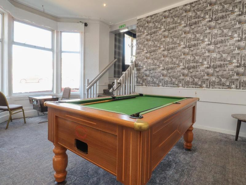 Luxury Winter Gardens Apartment 2 - image 29