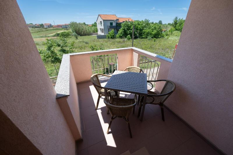 Apartments Armitage - image 12