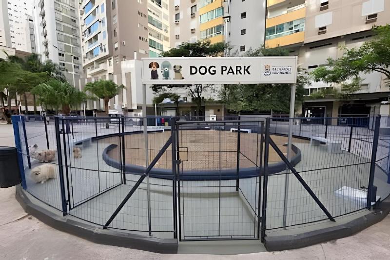 Moderno & Central: 70m do Mar + Garagem Privativa - image 43