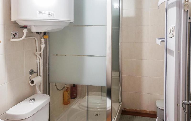 Amazing Apartment In Le Grau Du Roi With Wifi - image 25