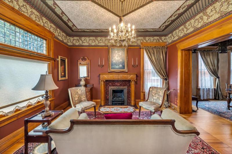 Historic Cap Hill Gem Prime Location I Walkable - image 40