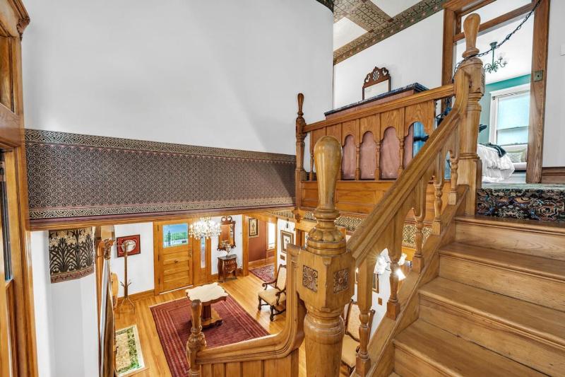 Historic Cap Hill Gem Prime Location I Walkable - image 27