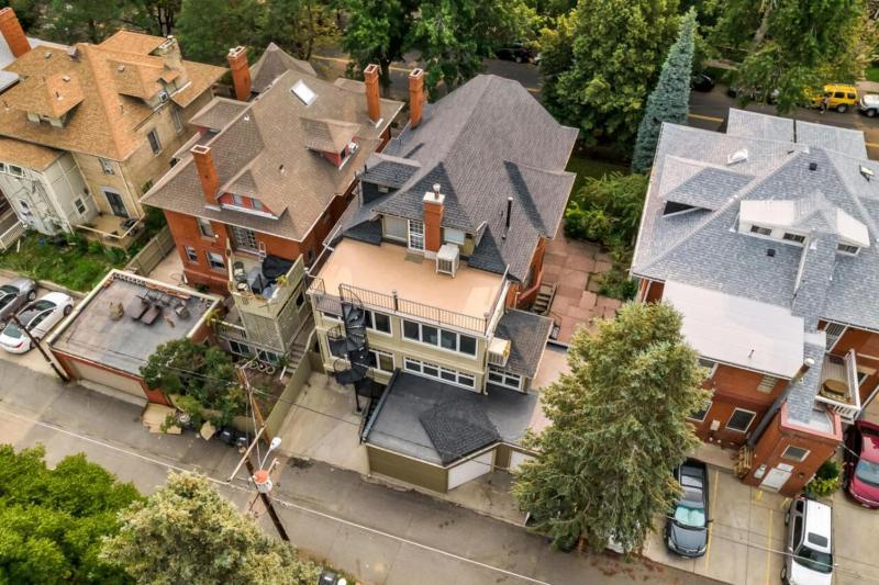 Historic Cap Hill Gem Prime Location I Walkable - image 4