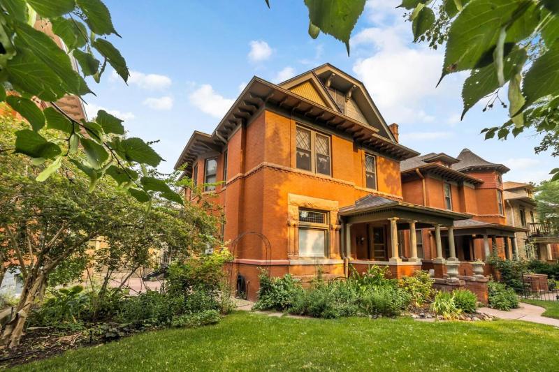 Historic Cap Hill Gem Prime Location I Walkable - image 28