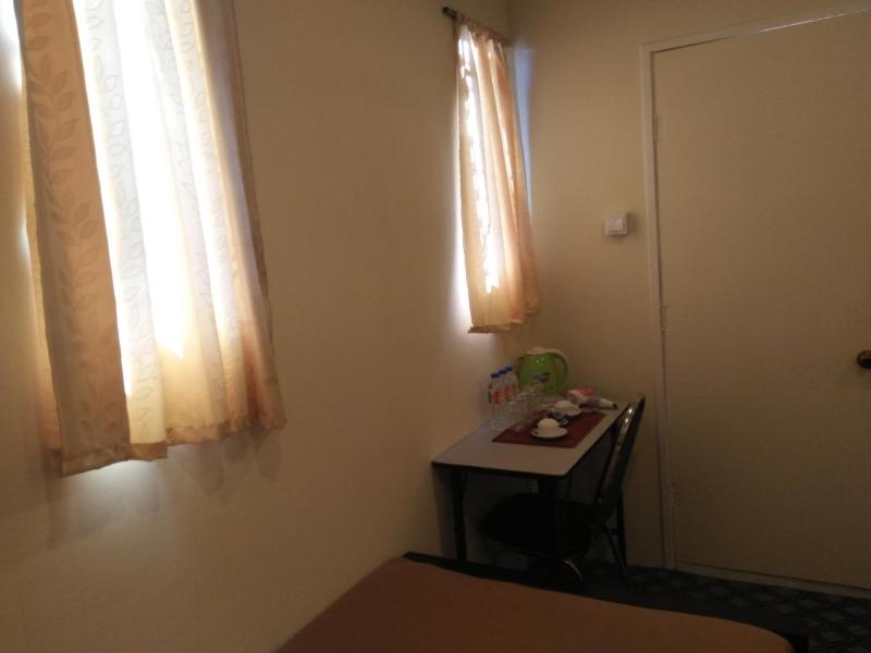 Northern Breeze Hotel - image 13