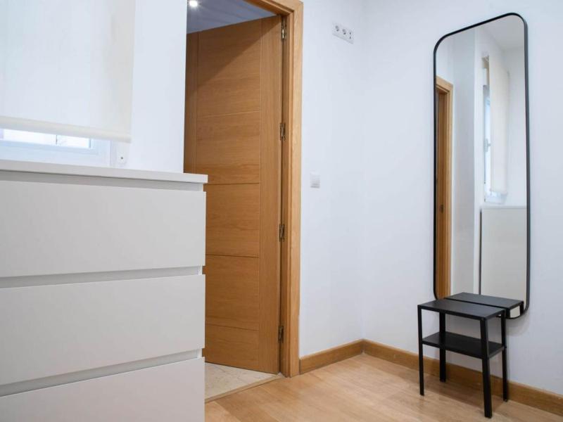 8-Guest Malasana Central Suite - image 13