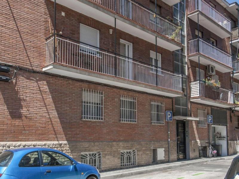 Flat near Las Ventas District - image 1