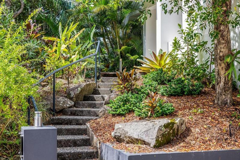 Salt Luxury Location - image 10