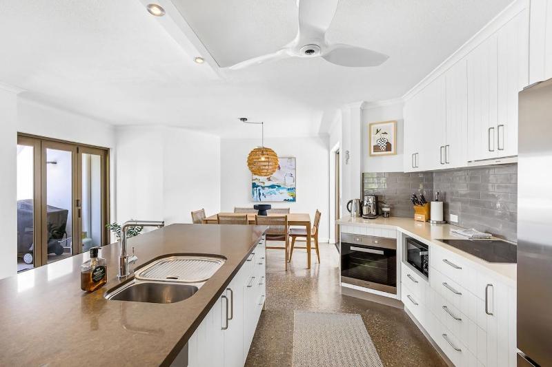 Salt Luxury Location - image 13