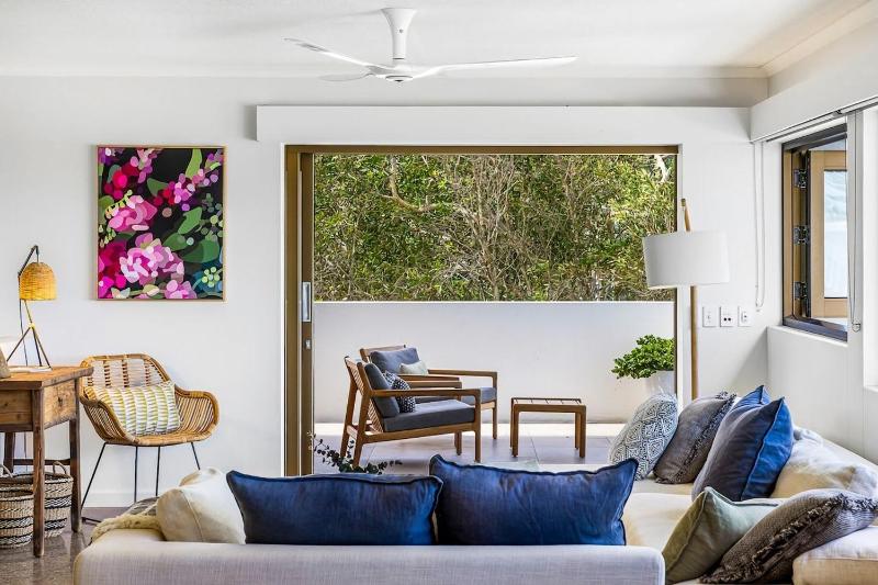 Salt Luxury Location - image 16